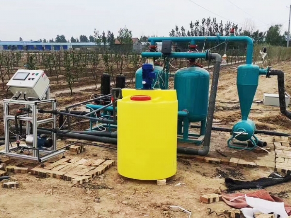 水肥一體機現場安(ān)裝布置